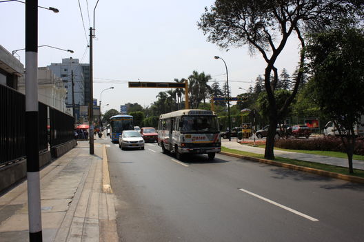 Avenida Arequipa