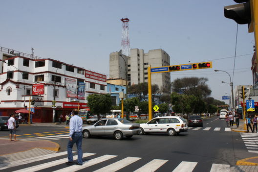 Avenida Arequipa