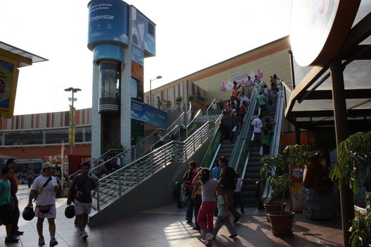 Mega plaza del Cono Norte