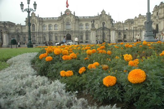 Fachada del frontis de Palacio de Gobierno