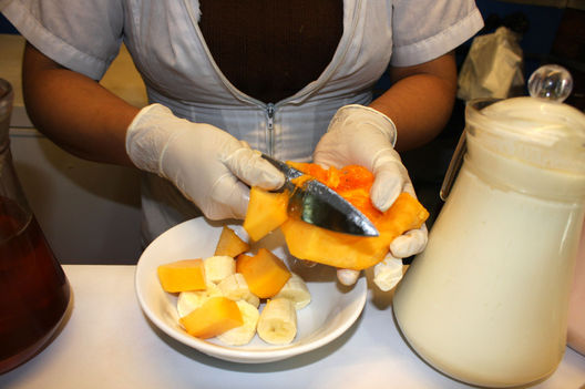 Sepa como Preparar la Ensalada de frutas