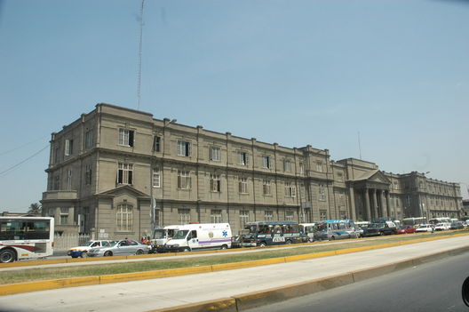 Hospital Arzobispo Loayza