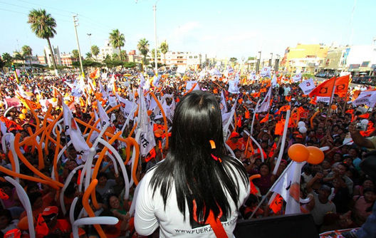 Keiko Fujimori en Chimbote