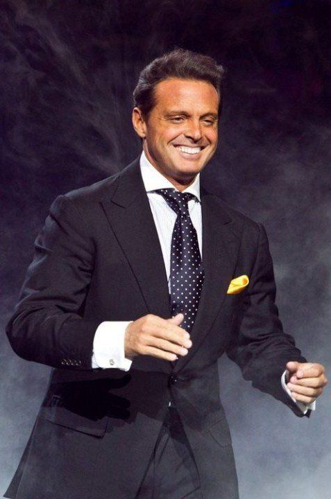 Cantante Luis Miguel regresa a Lima
