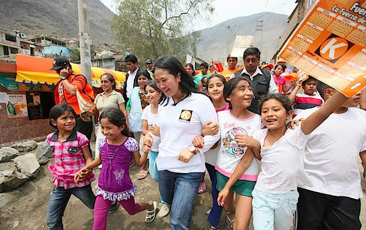Keiko Fujimori en Comas