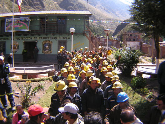 Protestas de trabajadores mineros en Puno