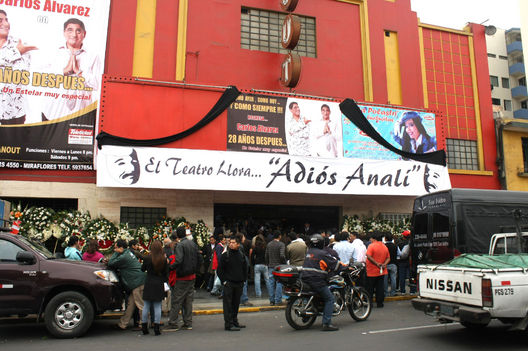 Sepelio de Analí Cabrera
