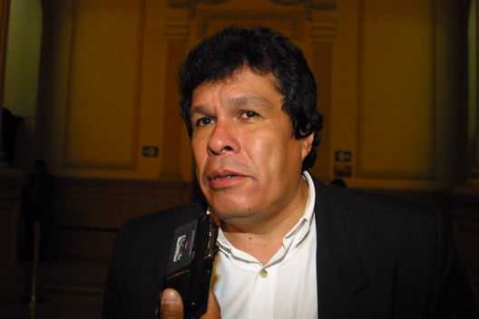 Congresista   Heriberto Benites