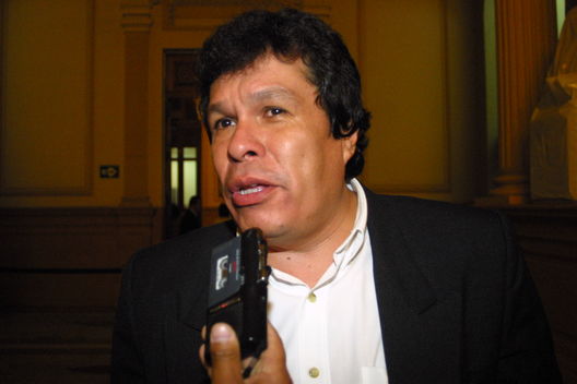 Congresista   Heriberto Benites