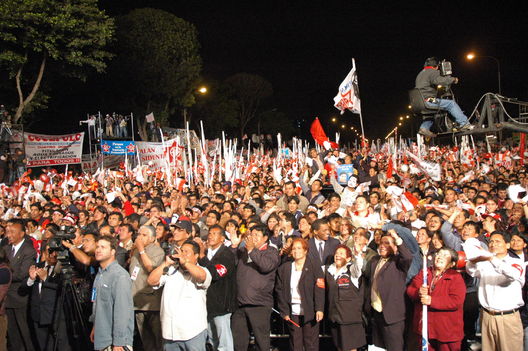 Mitin del Partido Aprista Peruano