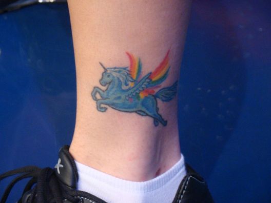 Paloma Fiuza ama los tatuajes