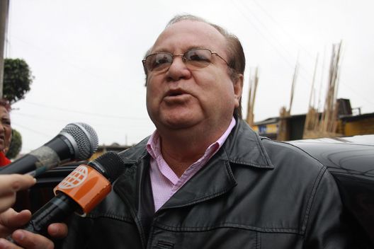Luis Nava, Ministro de la Producción