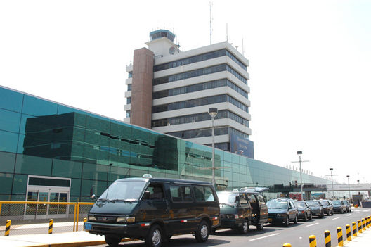 Vistas del aeropuerto, Jorgue Chavez