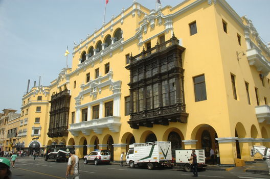 Fachada de la Municipalidad de Lima