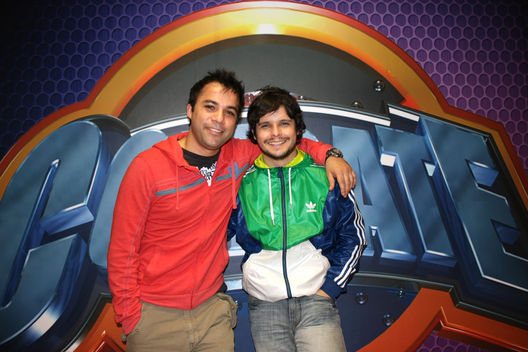 Programa Juvenil Combate con  Renzo Shuller y Gian Piero Díaz