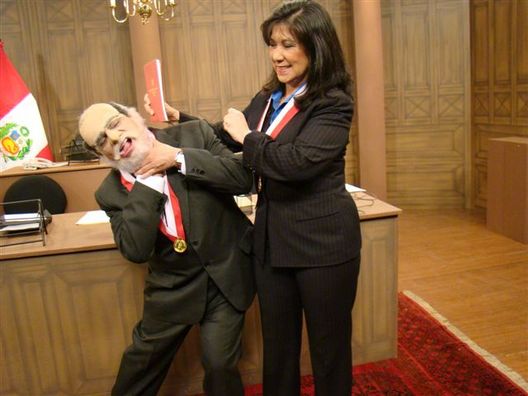 Martha Chavez y Daniel Groserathas en el Estelar del Humor