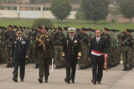 Comandante General del ejercito Víctor Ripalda Ganoza