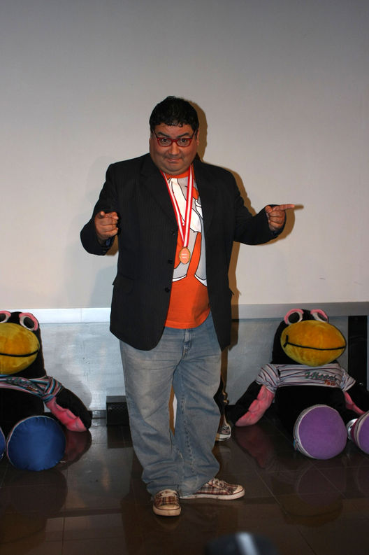Comico Peruano Alfredo Benavides