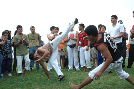 Capoeira,Danza y el arte brasilero en Miraflores