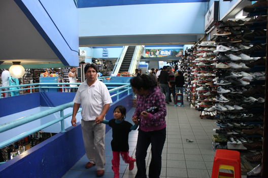 Centro Comercial Polvos Azules