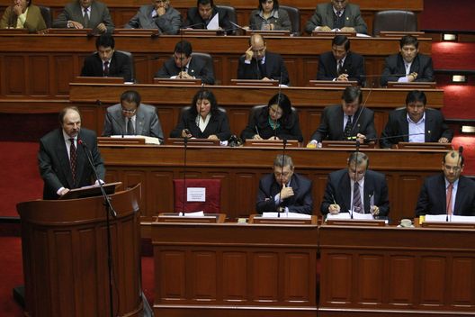 Salomón Lerner Ghitis,en el Congreso de la Republica