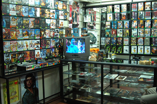 Pirateria en el Centro de Lima