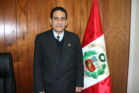 Congresista Mesias Guevara Amasifuen