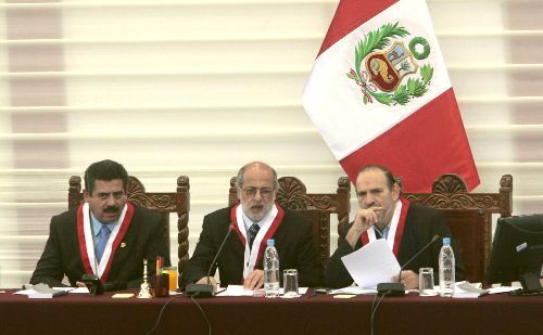 Pleno del Congreso en la Cuidad de Ica