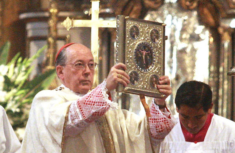 Juan Luis Cipriani ofició misa con motivo de celebraciones de Semana Santa 2012 en la Catebral de Lima