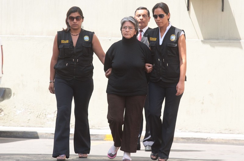 El Director de la Policía Nacional, Raúl Salazar, presentó a la presunta terrorista Elena Requejo Mestanza