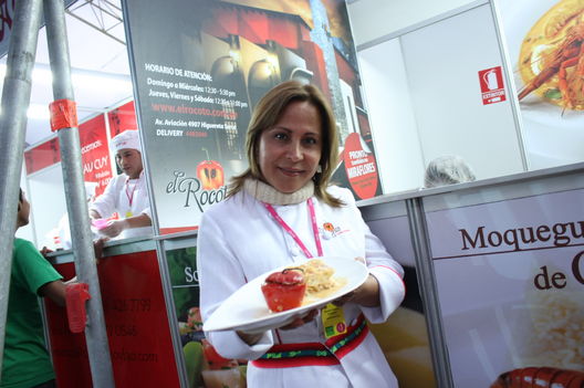 Blanca Chavéz del restaurante El Rocoto en Mistura 2011