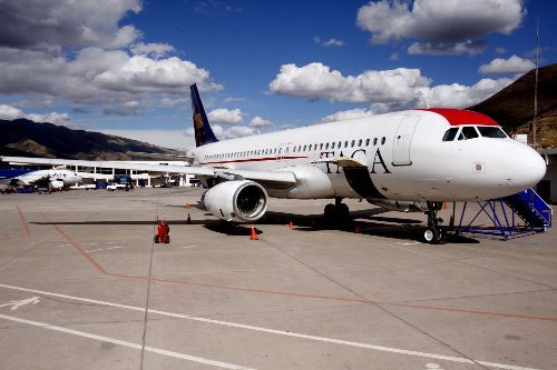 Un avión de la flota de la Aerolína Taca
