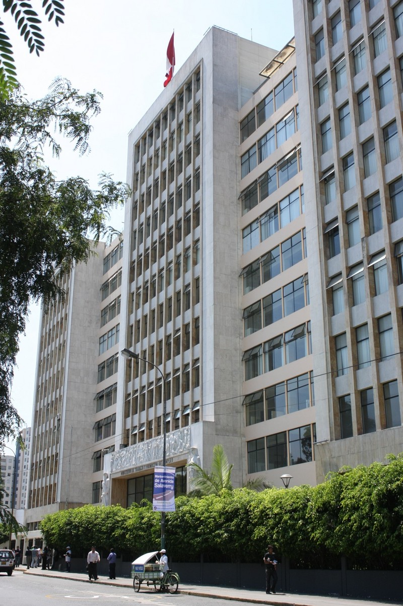 Imágenes de la sede del Ministerio de Trabajo, órgano del gobierno localizado en la Avenida Salaverry, en Lima
