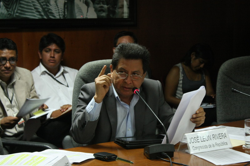Congresista José León Rivera, Presidente de la Comisión Agraria del Congreso de la República (2011 - 2012)
