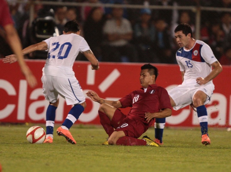 Imágenes del partido amistoso entre los seleccionados de Perú y Chile en la ciudad de Tacna