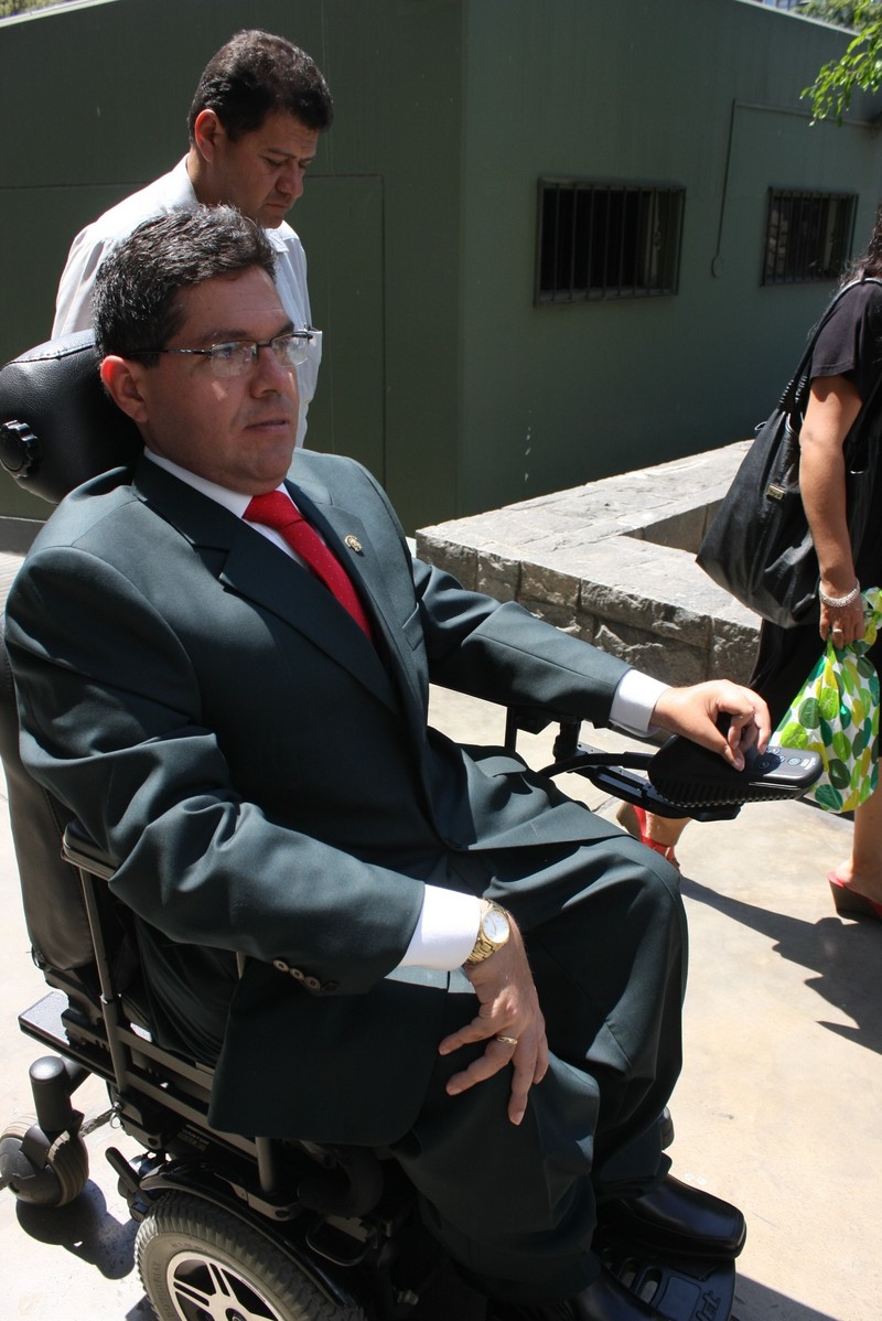 Congresista Michael Urtecho presidió evento por el Día de las Enfermedades Raras o Huérfanas en la plazuela Faustino Sánchez Carrión
