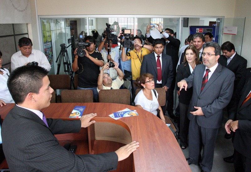 Ministro de Justicia, Juan Jiménez Mayor inauguró Centro de Atención Legal Gratuita en San Juan de Lurigancho