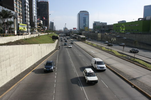 El Metropolitano, arteria de la Via Expresa de Lima