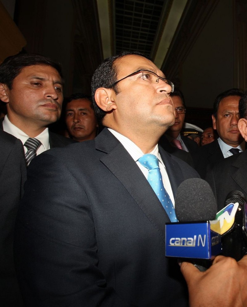 Ministro de Defensa, Alberto Otárola, participa en firma de convenio entre las Fuerzas Armadas y el Sector Empresarial en la Cámara de Comercio