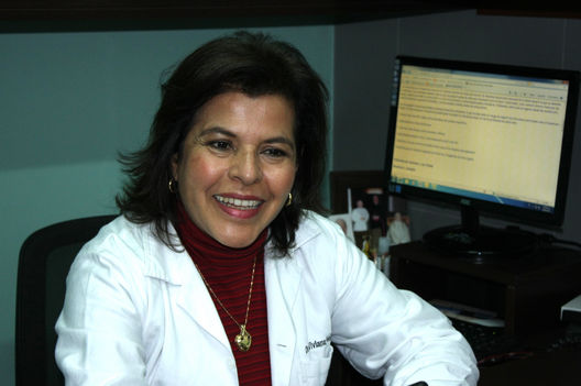 Doctora Viviana Melinchon Espinoza, una pediatra peruana