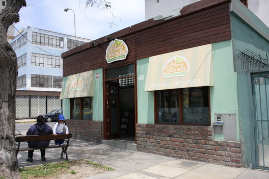 Gianfranco Brero en su restaurant 'El Buen Recaudo' de la avenida Angamos