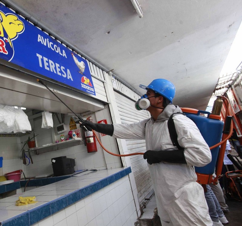 Inspeccionan medidas de seguridad y limpieza  en el mercado de Magdalena