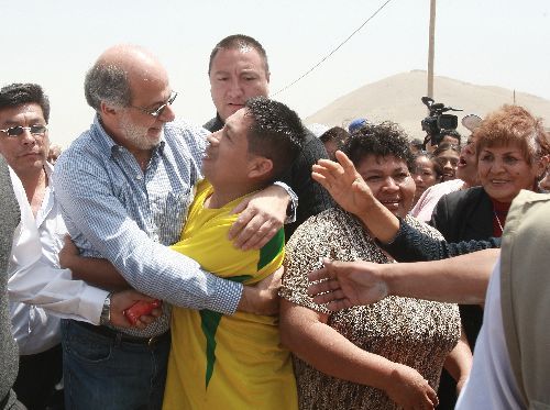 El presidente del Congreso Daniel Abugattás Majluf en encuentro con el pueblo