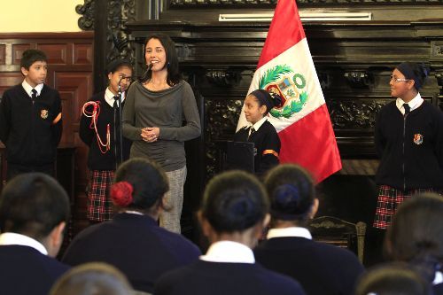 Primera Dama de la Nación, Nadine Heredia, en el Salón Tupac Amaru del Palacio de Gobierno