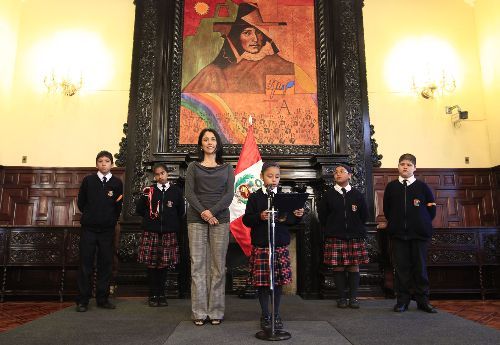 Primera Dama de la Nación, Nadine Heredia, en el Salón Tupac Amaru del Palacio de Gobierno