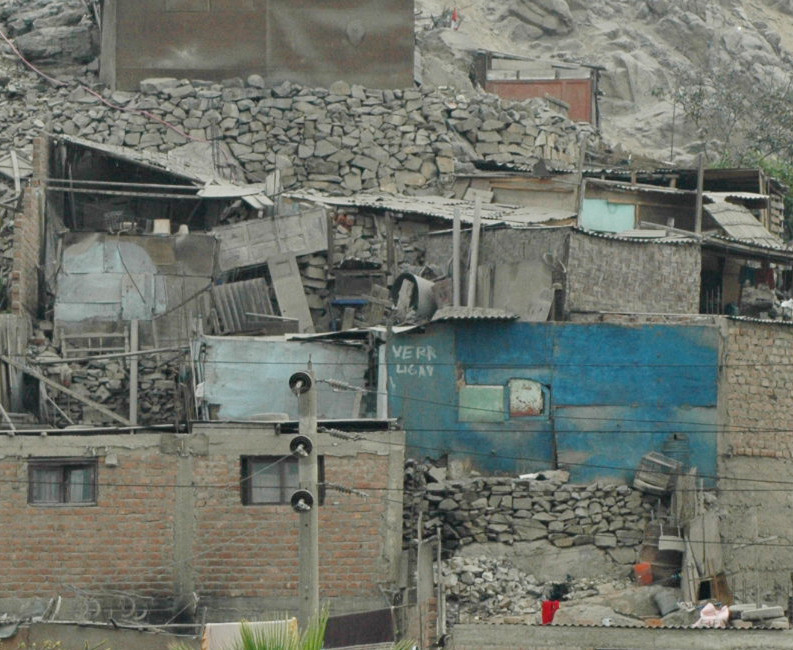 Más de 700 mil viviendas aledañas viven en los cerros de San Juan de Lurigancho