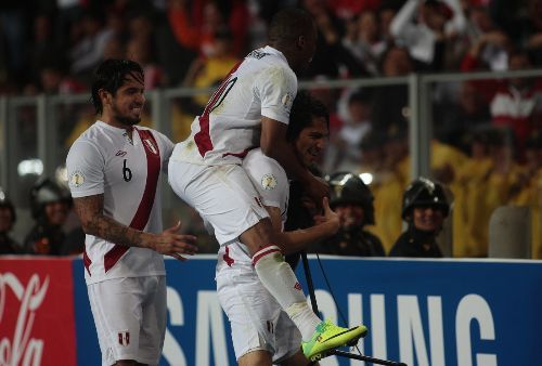 Peru vs Paraguay, un partido por la eliminitaria del Mundial Brasil 2014