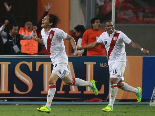 Peru vs Paraguay, un partido por la eliminitaria del Mundial Brasil 2014