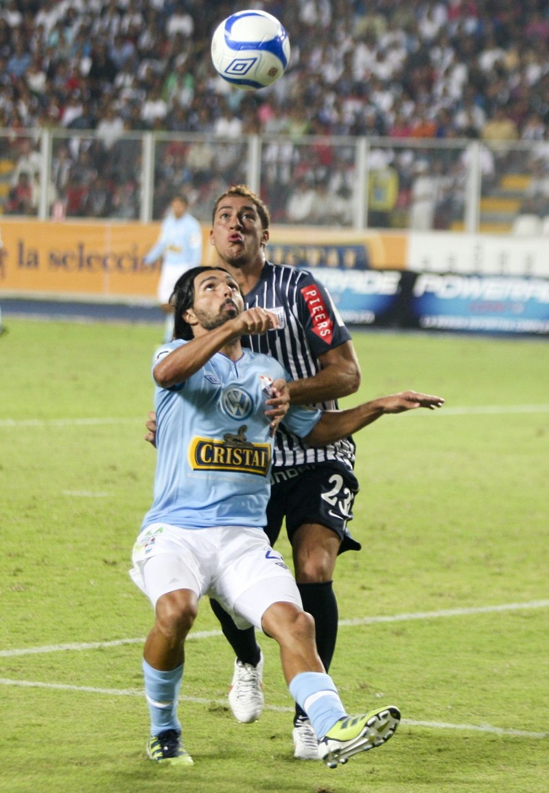 Sporting Cristal y Alianza Lima empatan 1-1 en el Estadio Nacional en duelo válido por la fecha 11 de la Copa Movistar