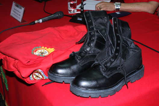 El Cuerpo de Bomberos en medio de una conferencia de prensa
